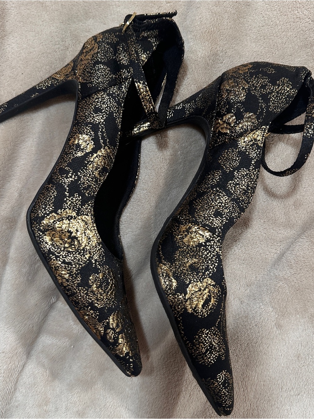 CHRISTIAN SIRIANO by Payless Pointy-Toe Jacquard Stilettos with Ankle Strap - Picture 2 of 9